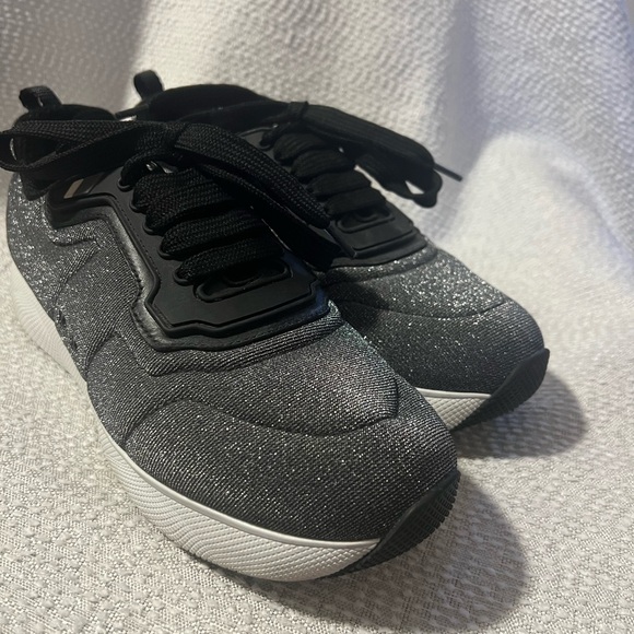 PRADA SPORT WOMENS SIZE 36.5 (us 6.5) fits like 7 lightly worn - Picture 2 of 9